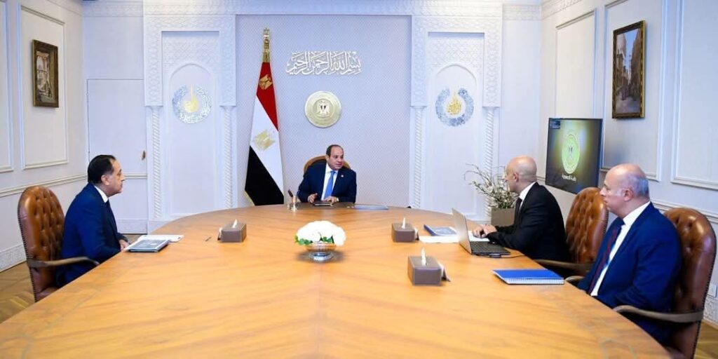 توجيهات الرئيس السيسى بتحسين والاهتمام بشؤون المعلمين 6