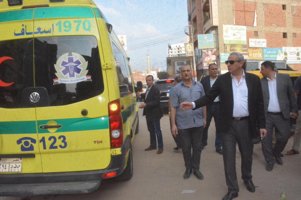 محافظ الغربية يوقف جولته ببسيون للاطمئنان على مصابي حادث سير ويوجّه بسرعة نقلهم للمستشفى whatsapp image 2025 11 05 at 18.13.52 fec7aab1