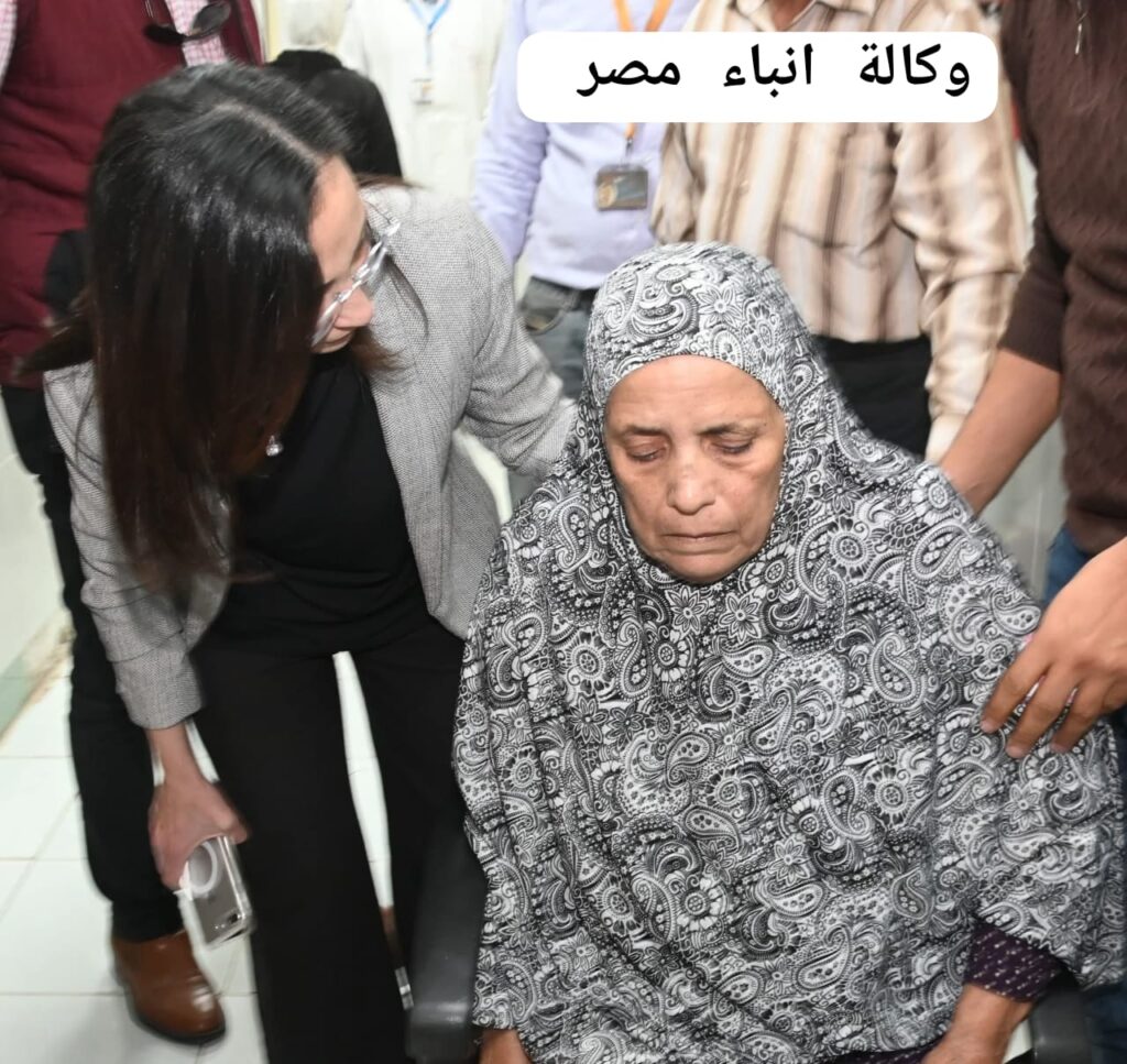 الدكتورة جاكلين عازر - محافظ البحيرة تتفقد معهد أورام دمنهور whatsapp image 2025 11 22 at 21.12.36 8f4d5f5e