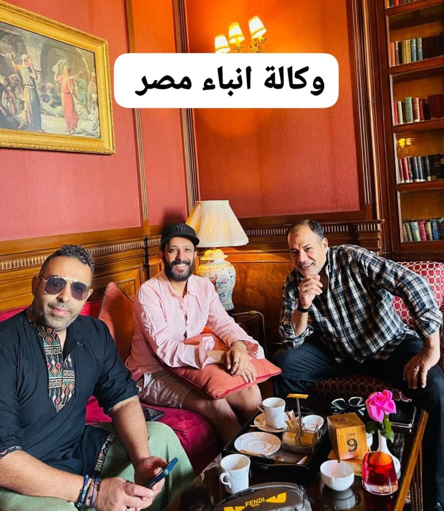 رجل الأعمال محمود ادريس يستقبل الفنانين احمد عصام ومحمد عدويه فى الأقصر. whatsapp image 2026 02 15 at 4.57.18 pm