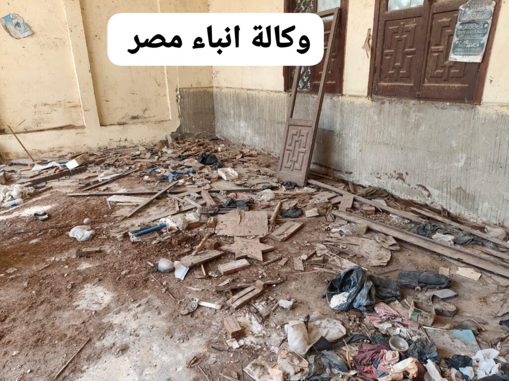 أهالى رشيد ،،انقاذ المبنى الملحق بالمسجد المحلى ايل للسقوط ووكرا للحشرات whatsapp image 2026 05 18 at 11.56.21 am