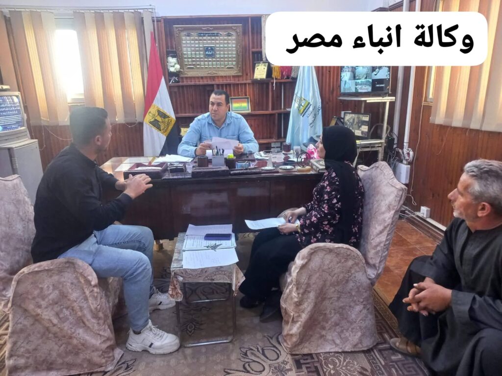 رئيس مدينة فوه يلتقى المواطنين باللقاء الجماهيرى الاسبوعى whatsapp image 2026 05 19 at 12.56.16 am